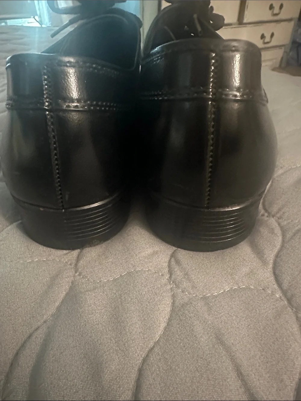 Full Contour Black Leather Men's Lace-Up Derby